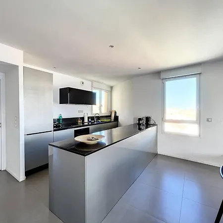 Somptueux Duplex Moderne A Calvi - Terrasse, Salon Cosy, Parentales - Fr-1-719-46 شقة *