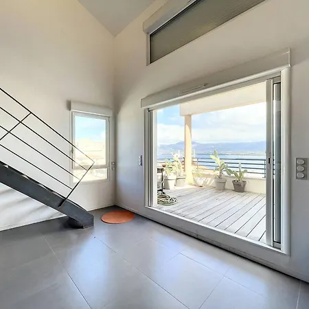 Somptueux Duplex Moderne A Calvi - Terrasse, Salon Cosy, Parentales - Fr-1-719-46 شقة *