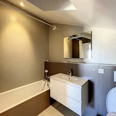 Somptueux Duplex Moderne A Calvi - Terrasse, Salon Cosy, Parentales - Fr-1-719-46 شقة كالفي
